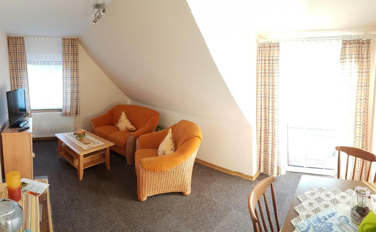 Café Hausnordlicht - Ferienwohnung 2 Dornum Exterior foto